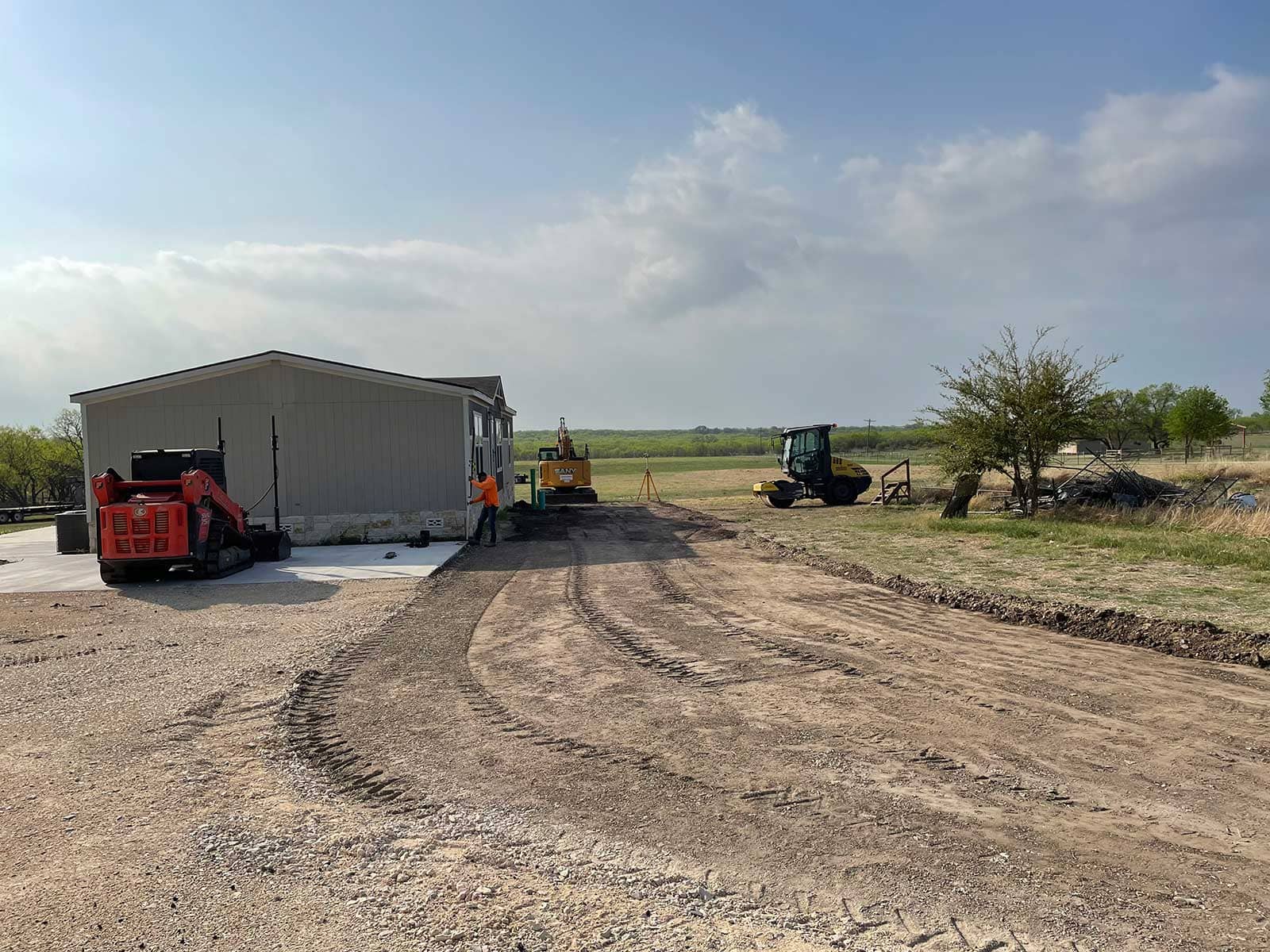 Excavation and site work serving Hughson, California