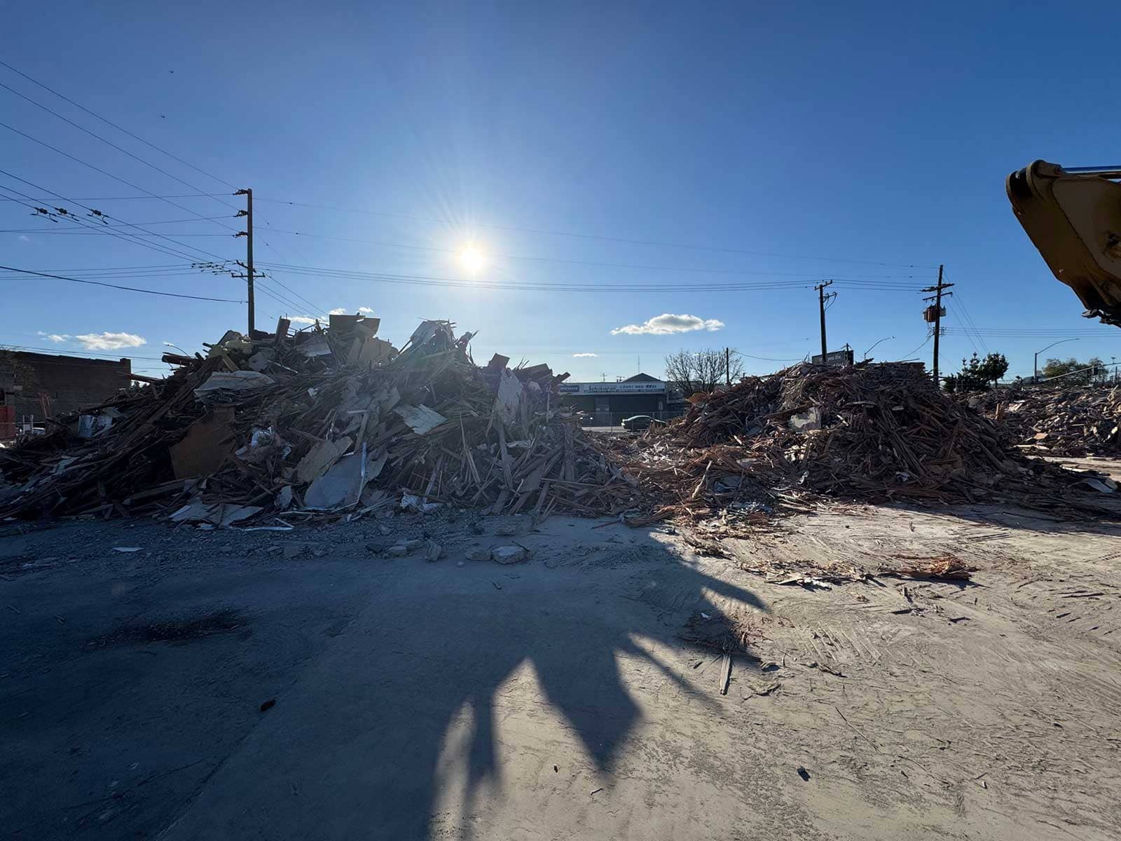 Demolition project work by Flores, photo 3