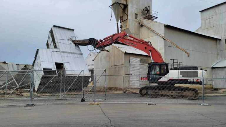 Demolition Project Planning: A Step-by-Step Guide to Ensure a Successful Outcome